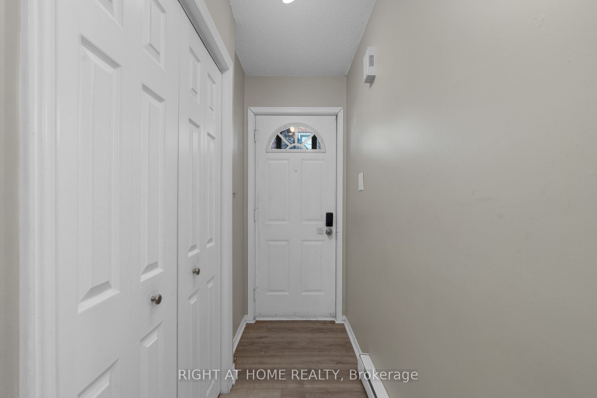 19 Meadow Lane, #4