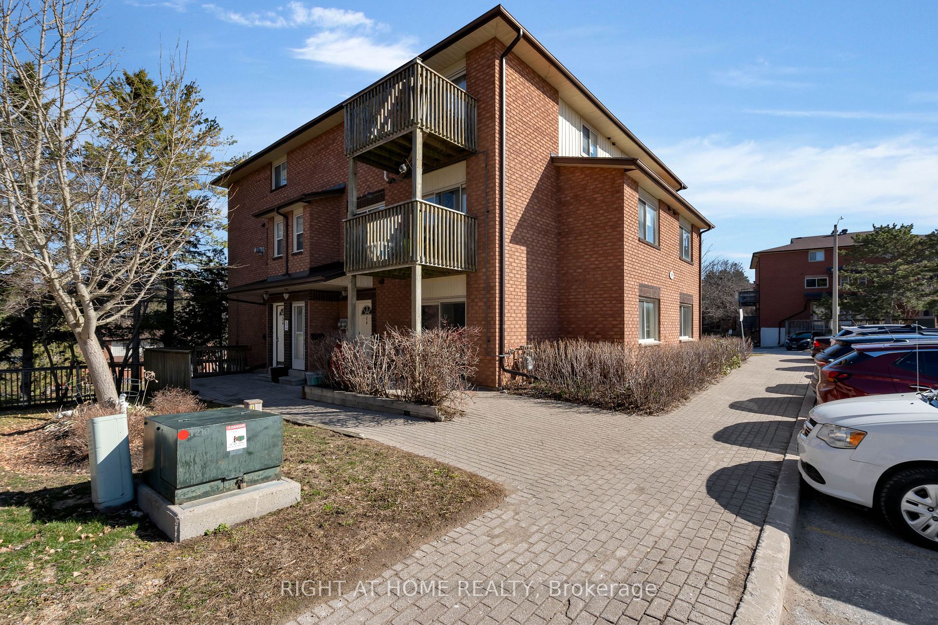 19 Meadow Lane, #4