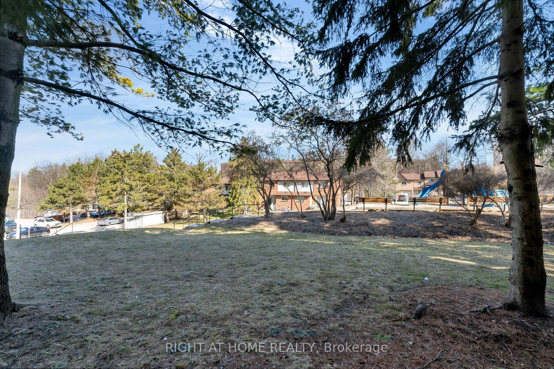 19 Meadow Lane, #4