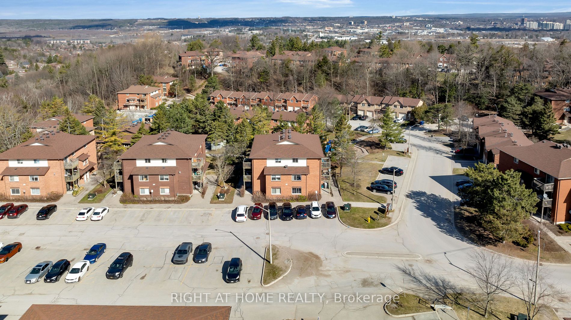 19 Meadow Lane, #4