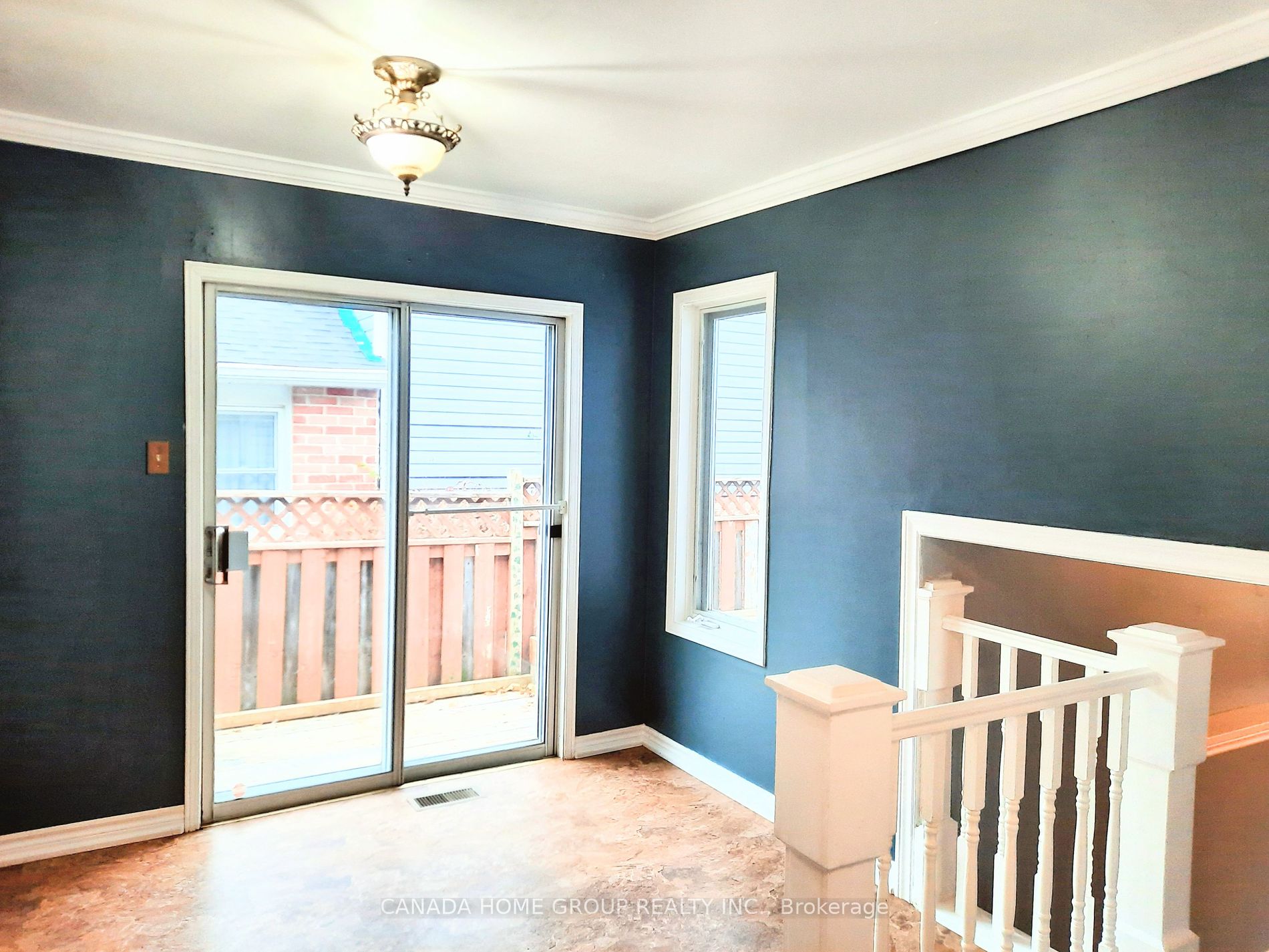 48 Pae Dr