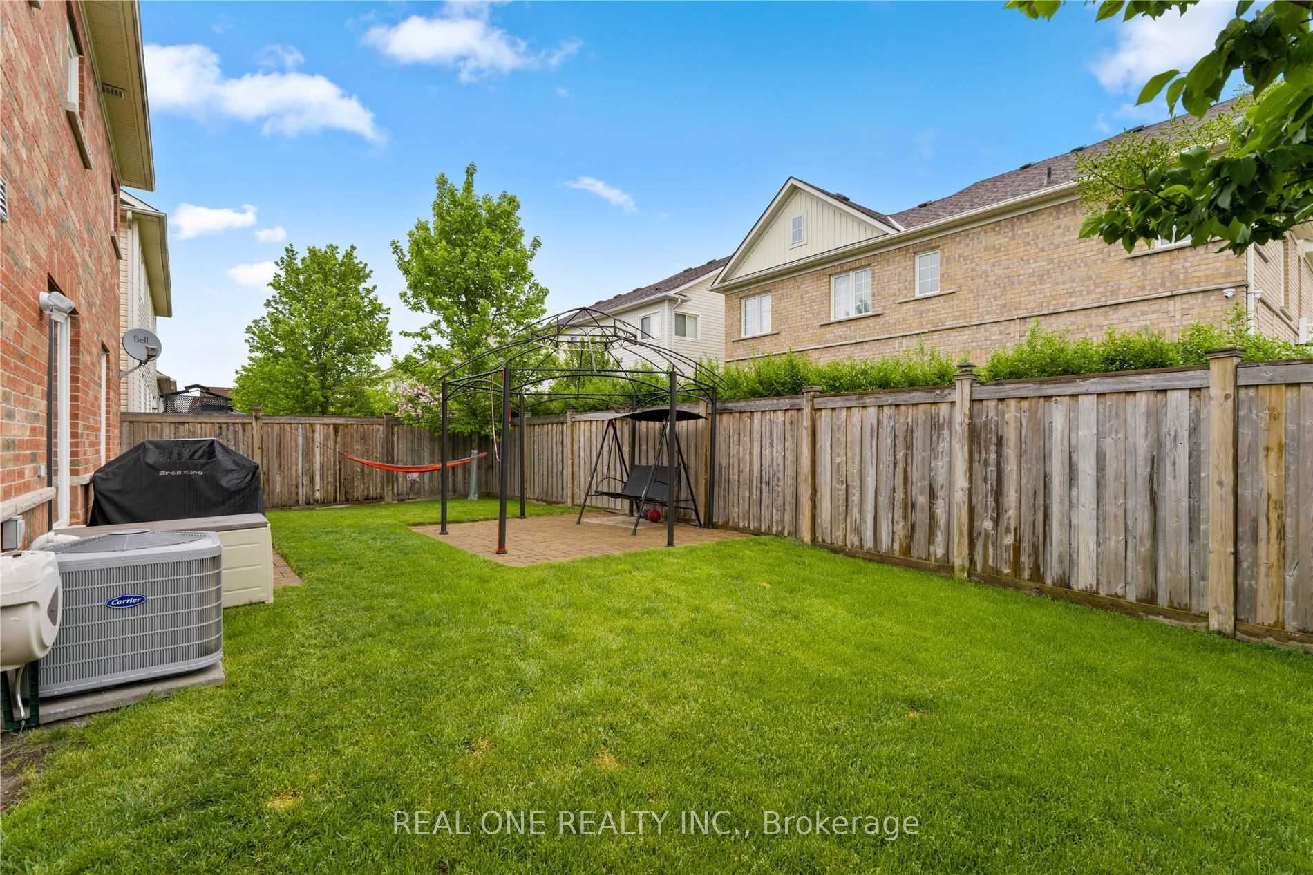 158 Succession Crescent