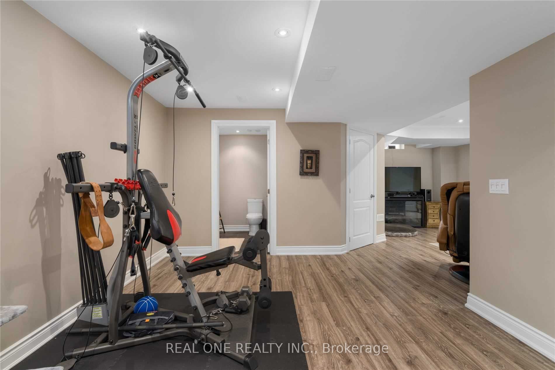 158 Succession Crescent