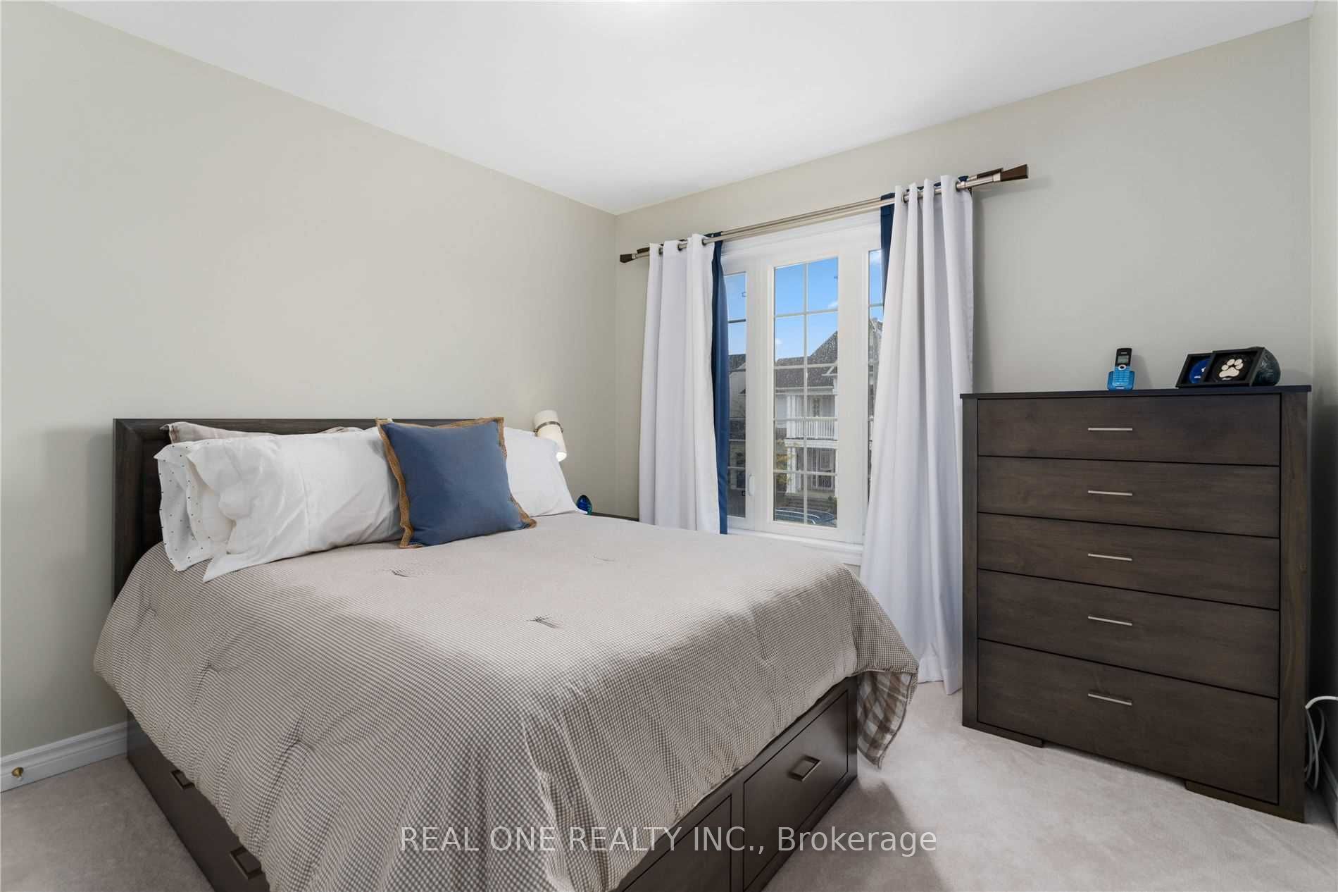 158 Succession Crescent