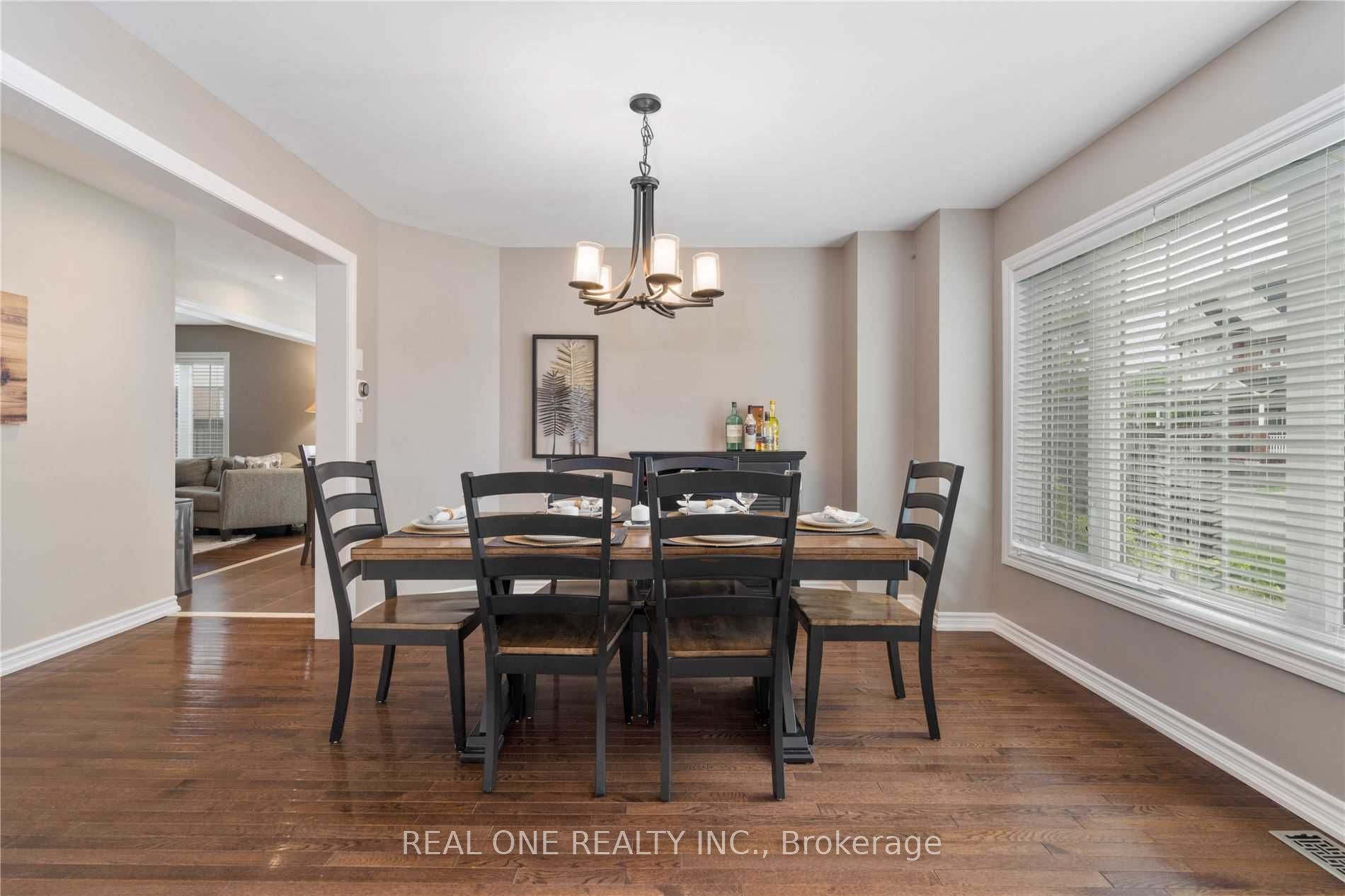 158 Succession Crescent