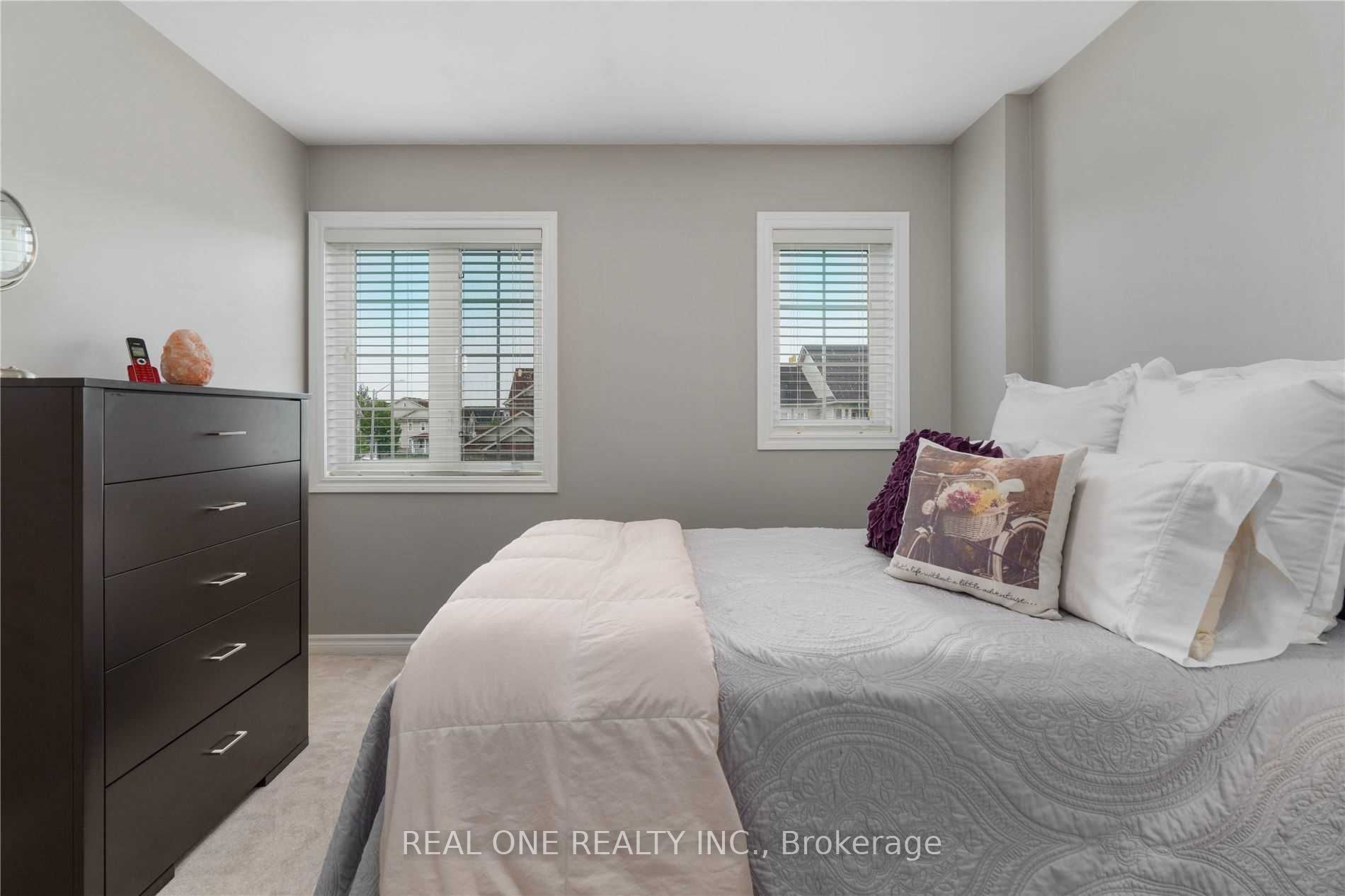 158 Succession Crescent