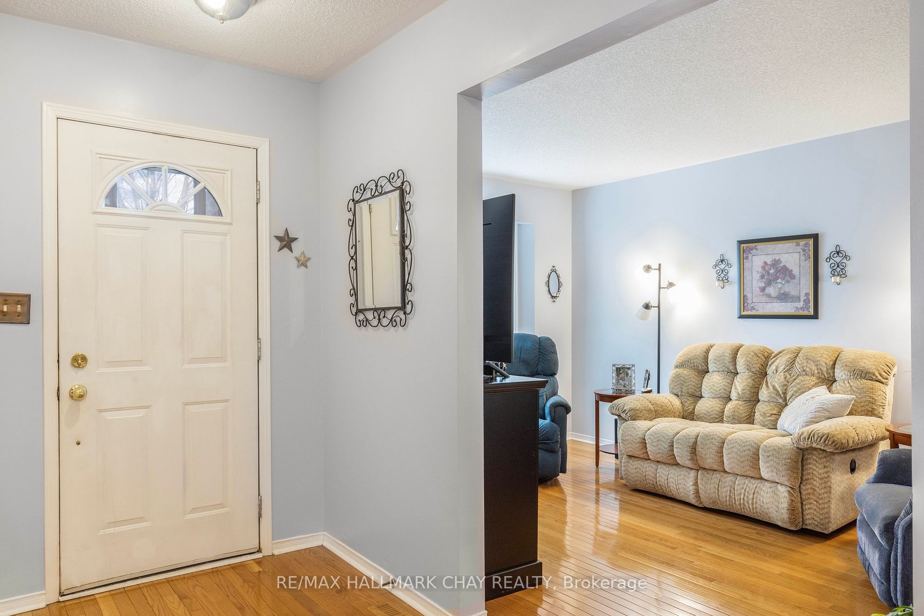 42 Assiniboine Drive
