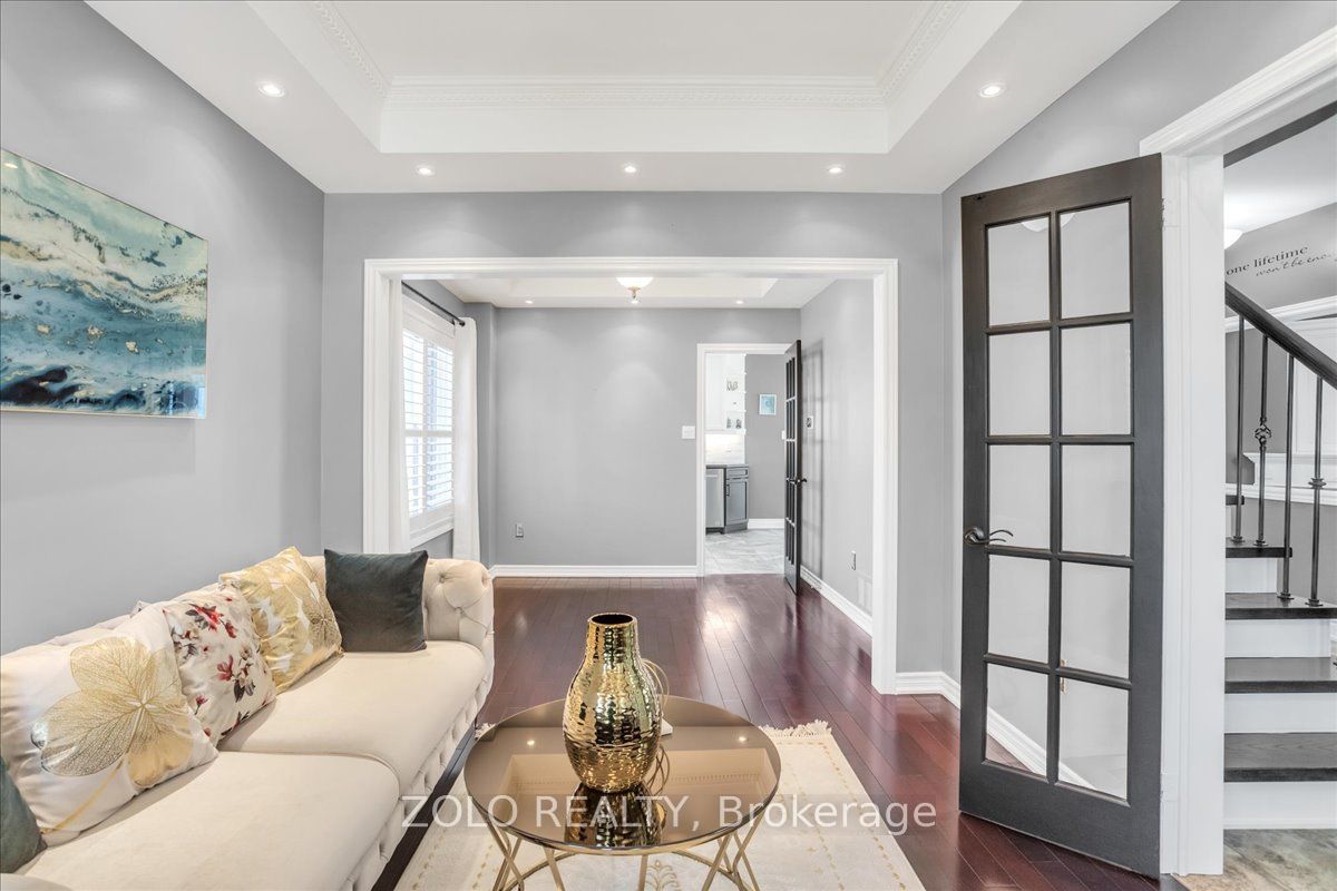 78 Joseph Crescent