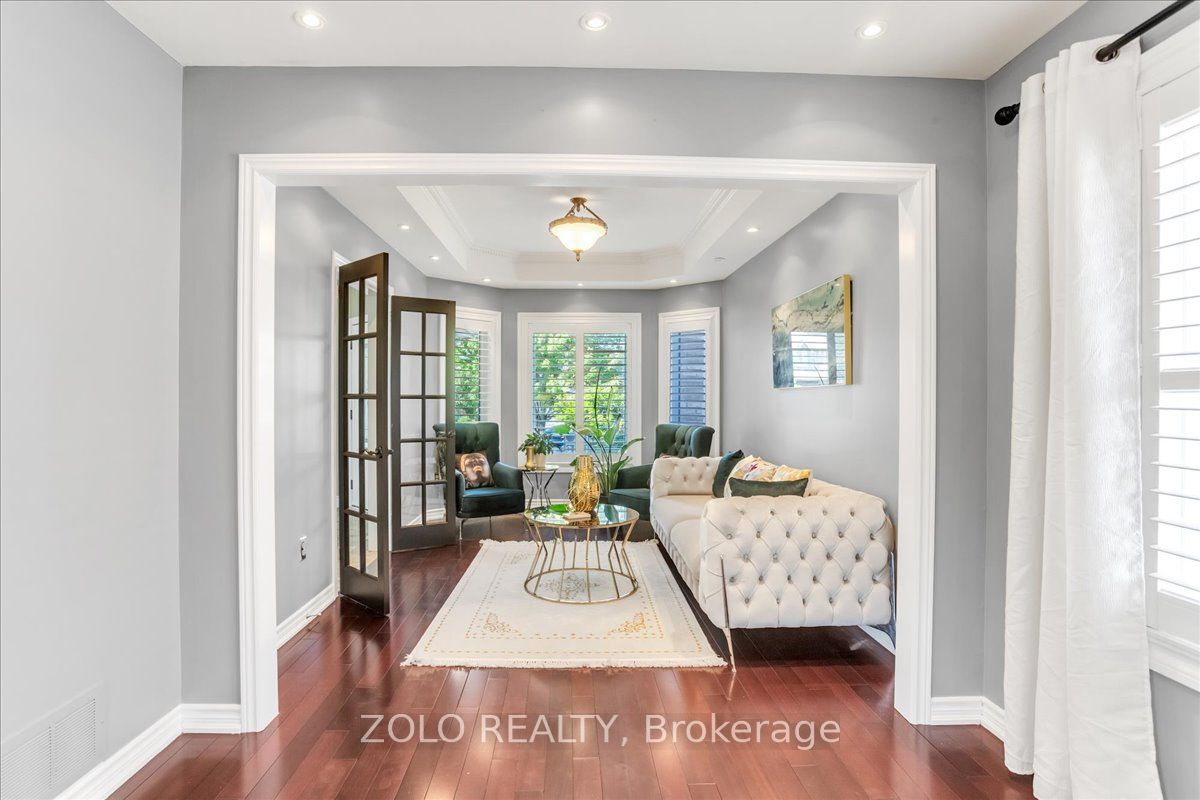 78 Joseph Crescent