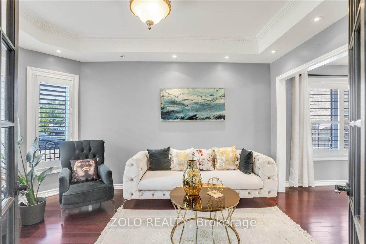 78 Joseph Crescent