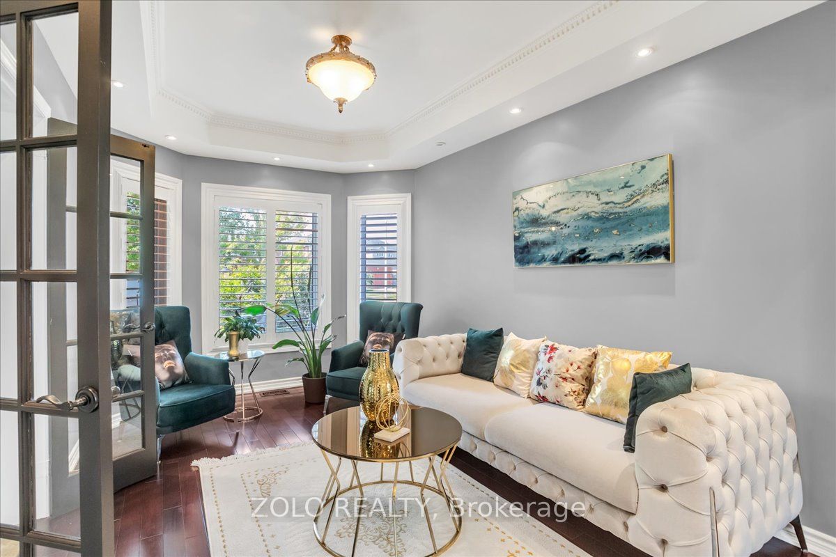 78 Joseph Crescent