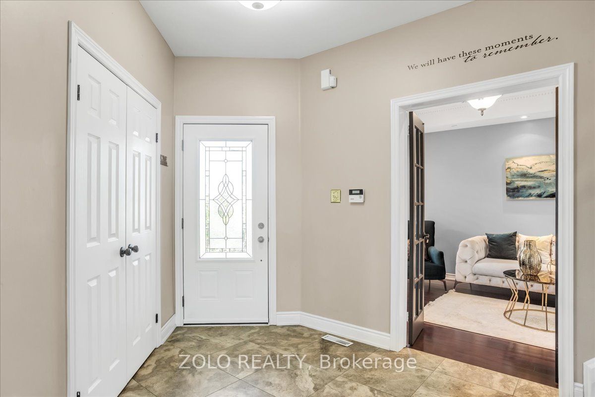 78 Joseph Crescent
