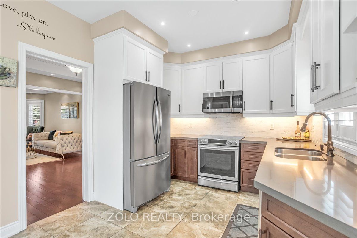 78 Joseph Crescent