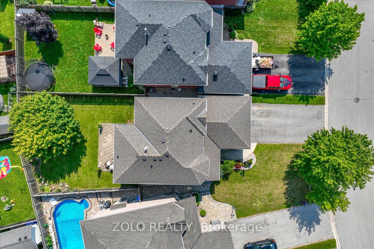 78 Joseph Crescent