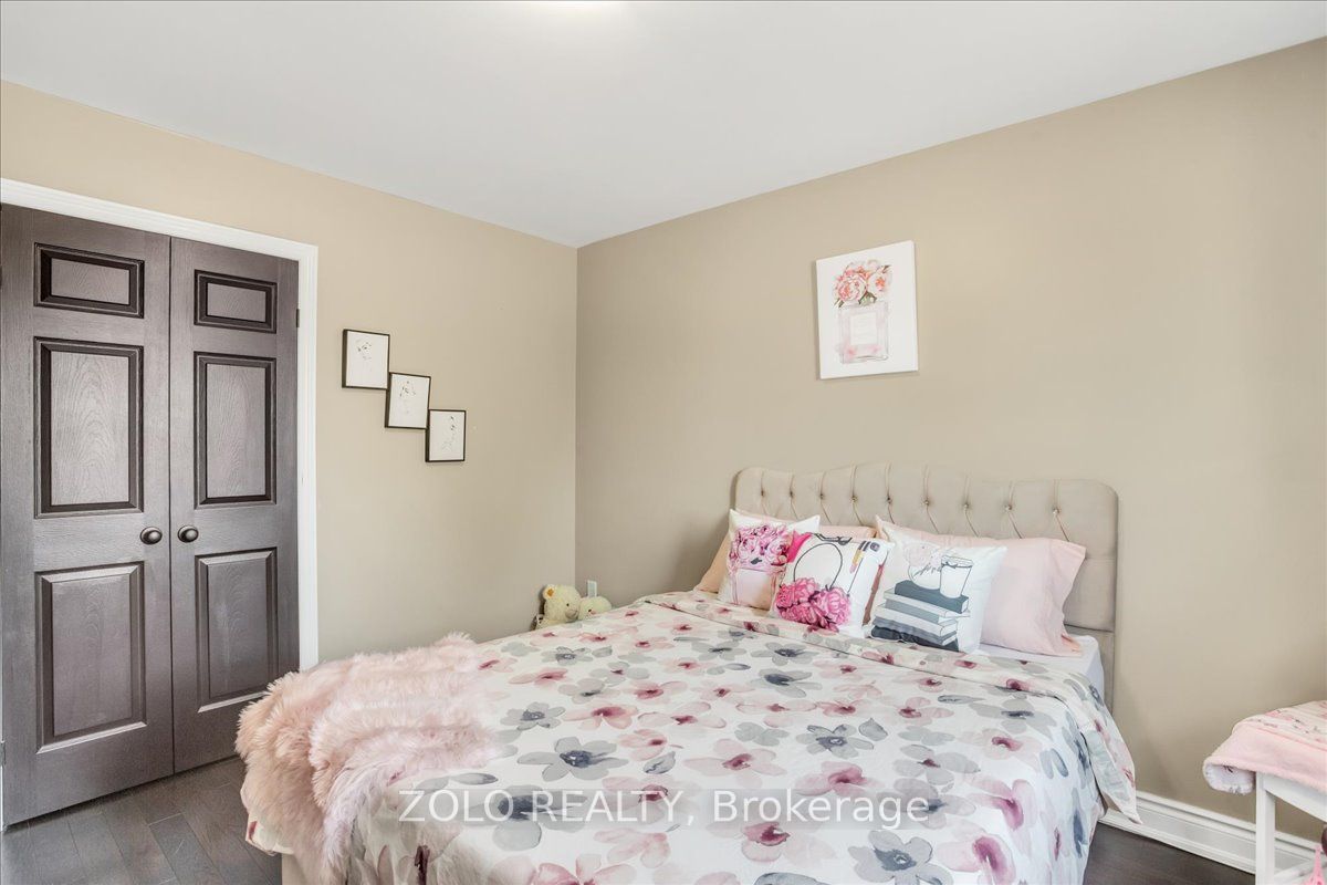 78 Joseph Crescent