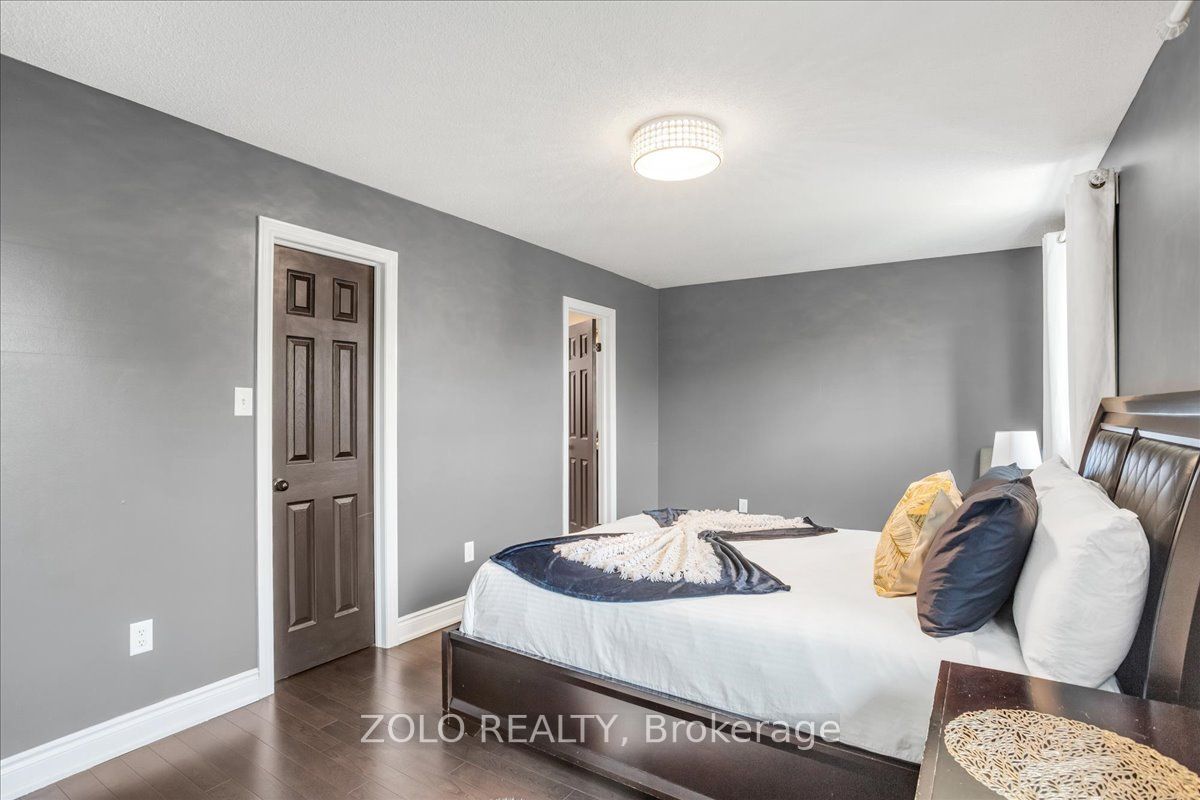 78 Joseph Crescent