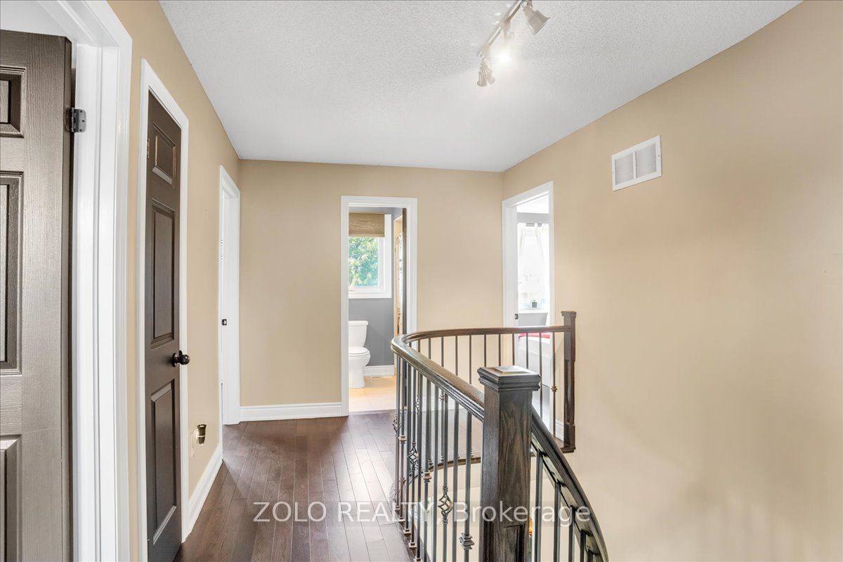 78 Joseph Crescent