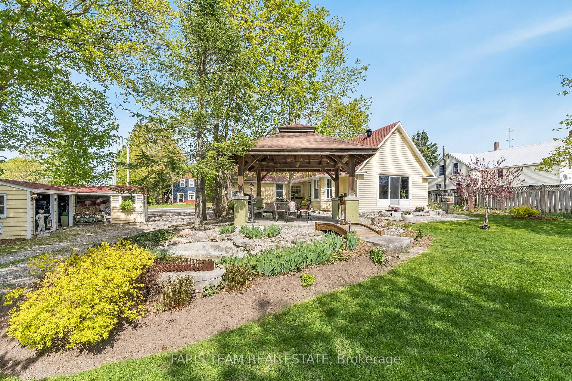 3418 Penetanguishene Rd