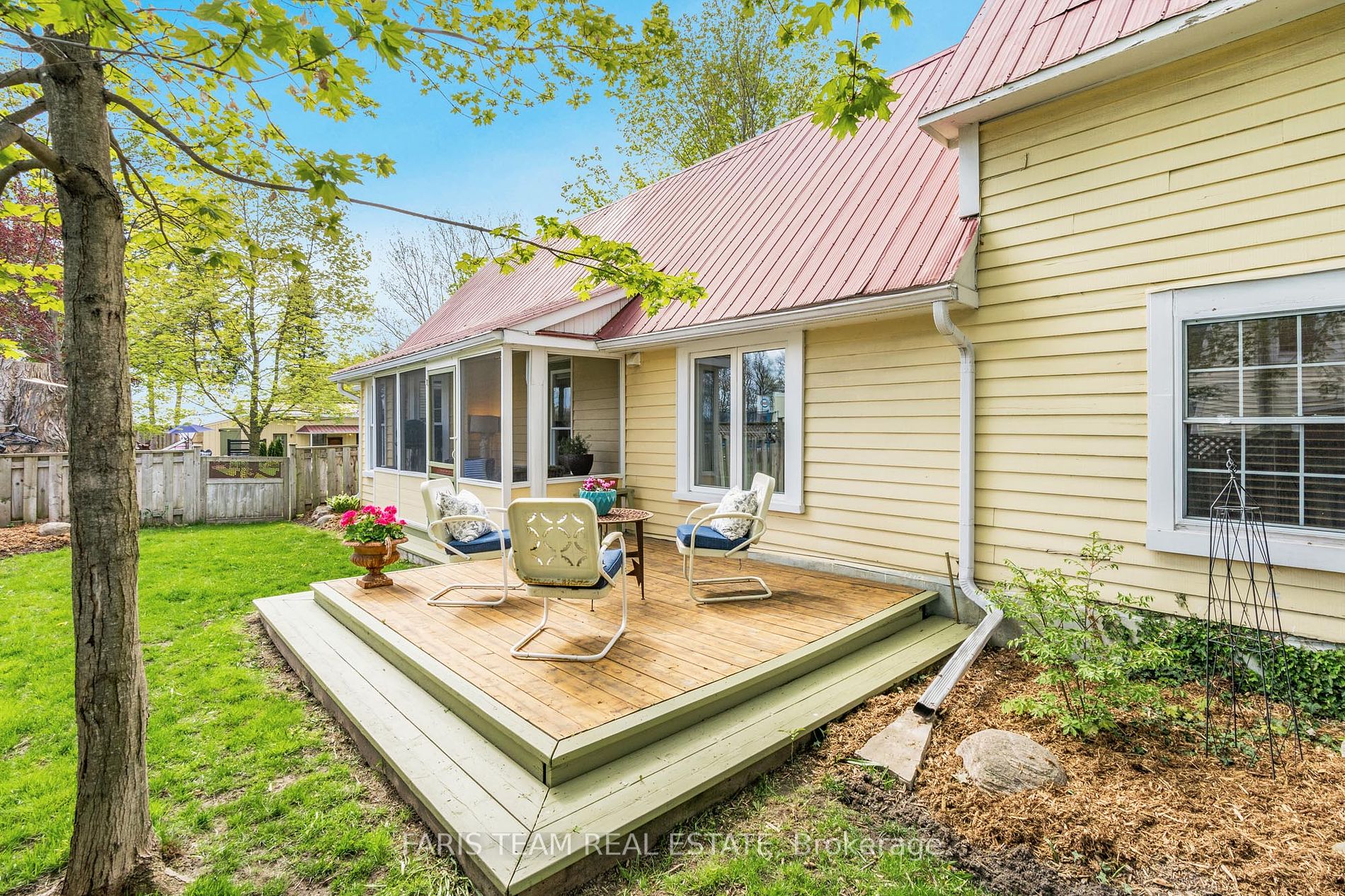 3418 Penetanguishene Rd