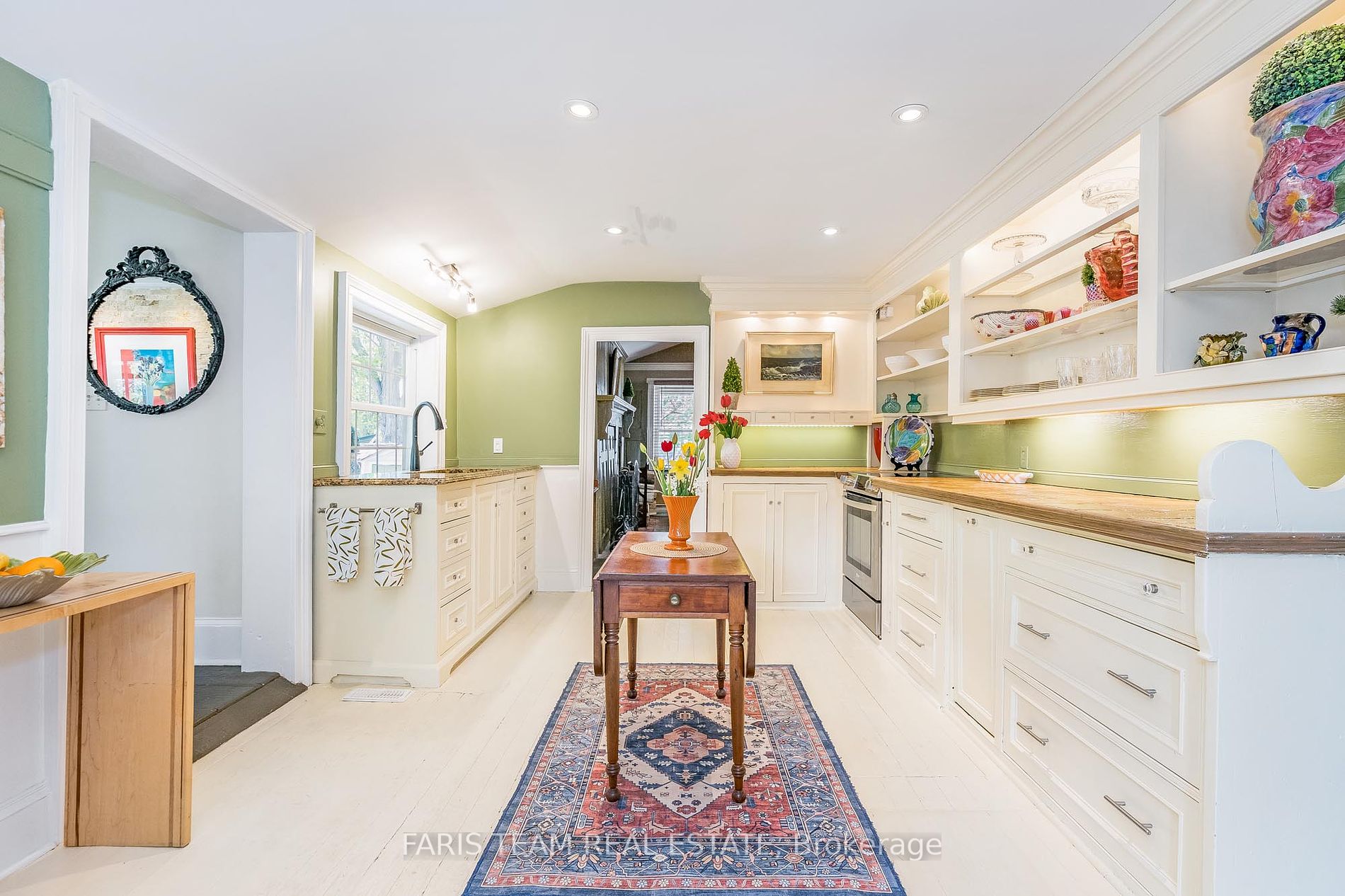 3418 Penetanguishene Rd