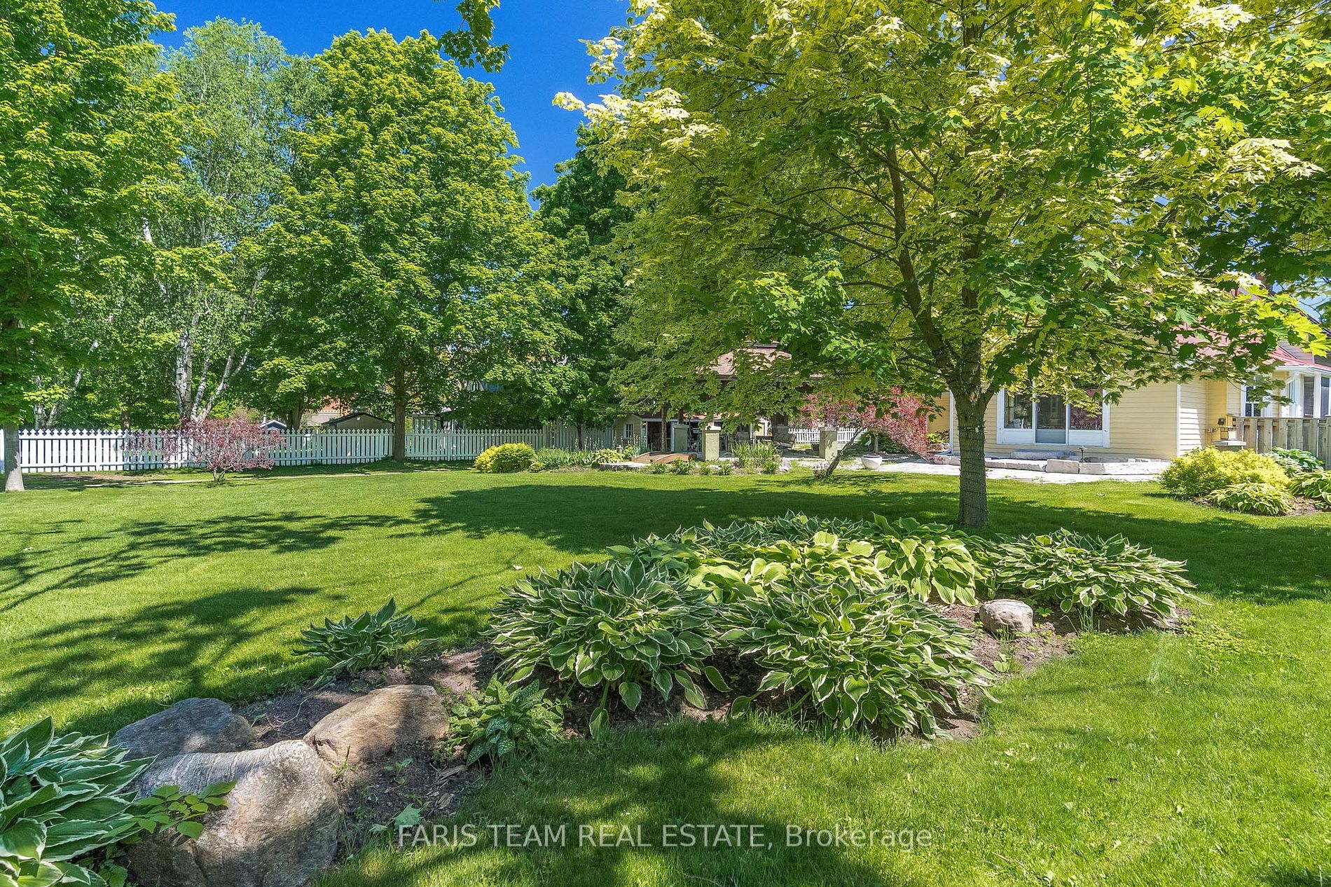3418 Penetanguishene Rd