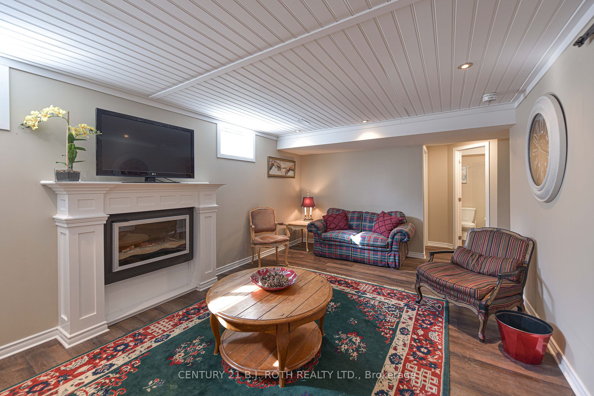 3074 Emperor Drive