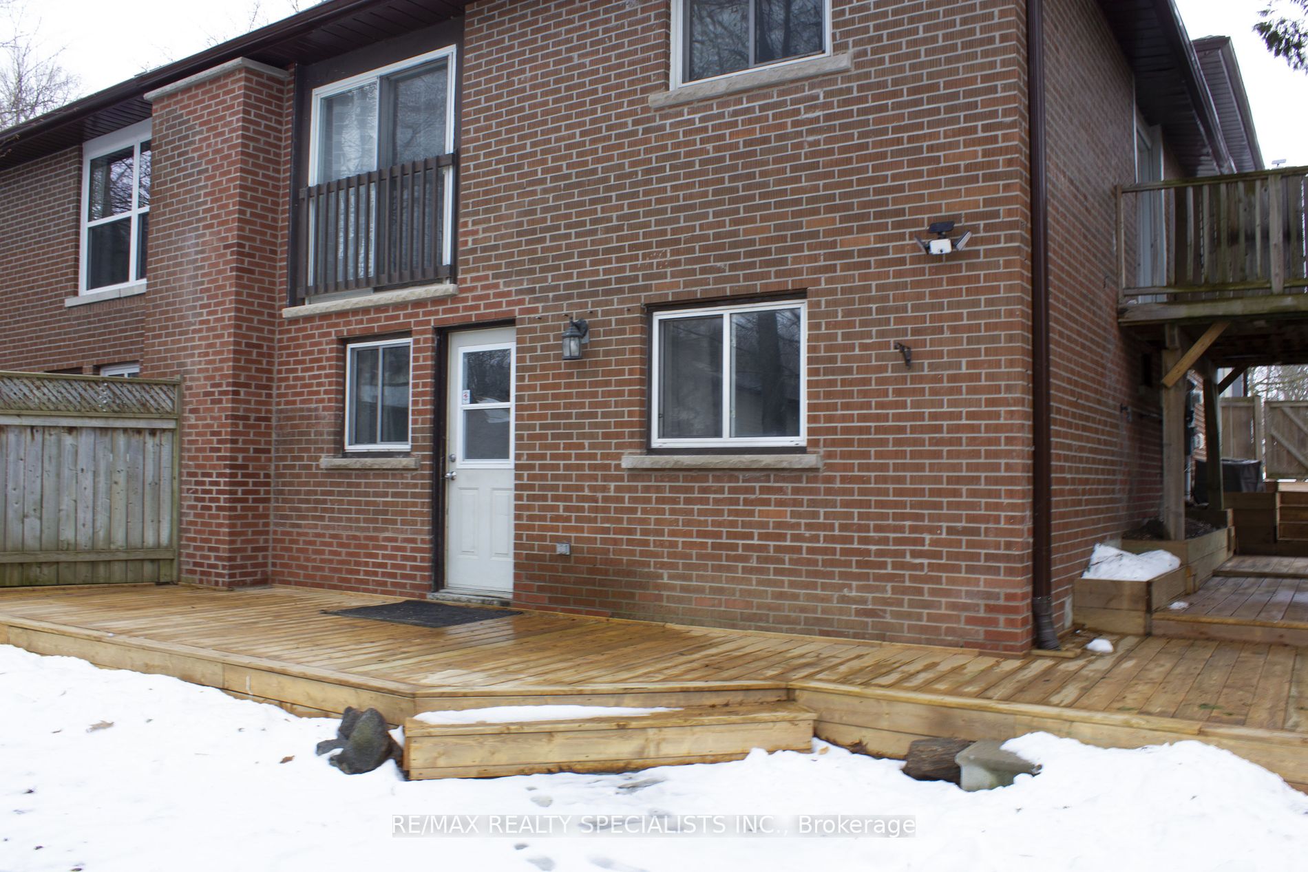 12 Woodgrove Crt, #Lower