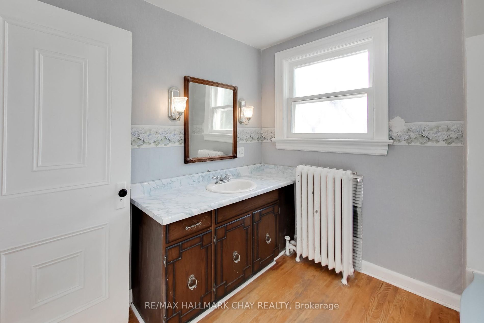 76 Toronto Street, #Upper