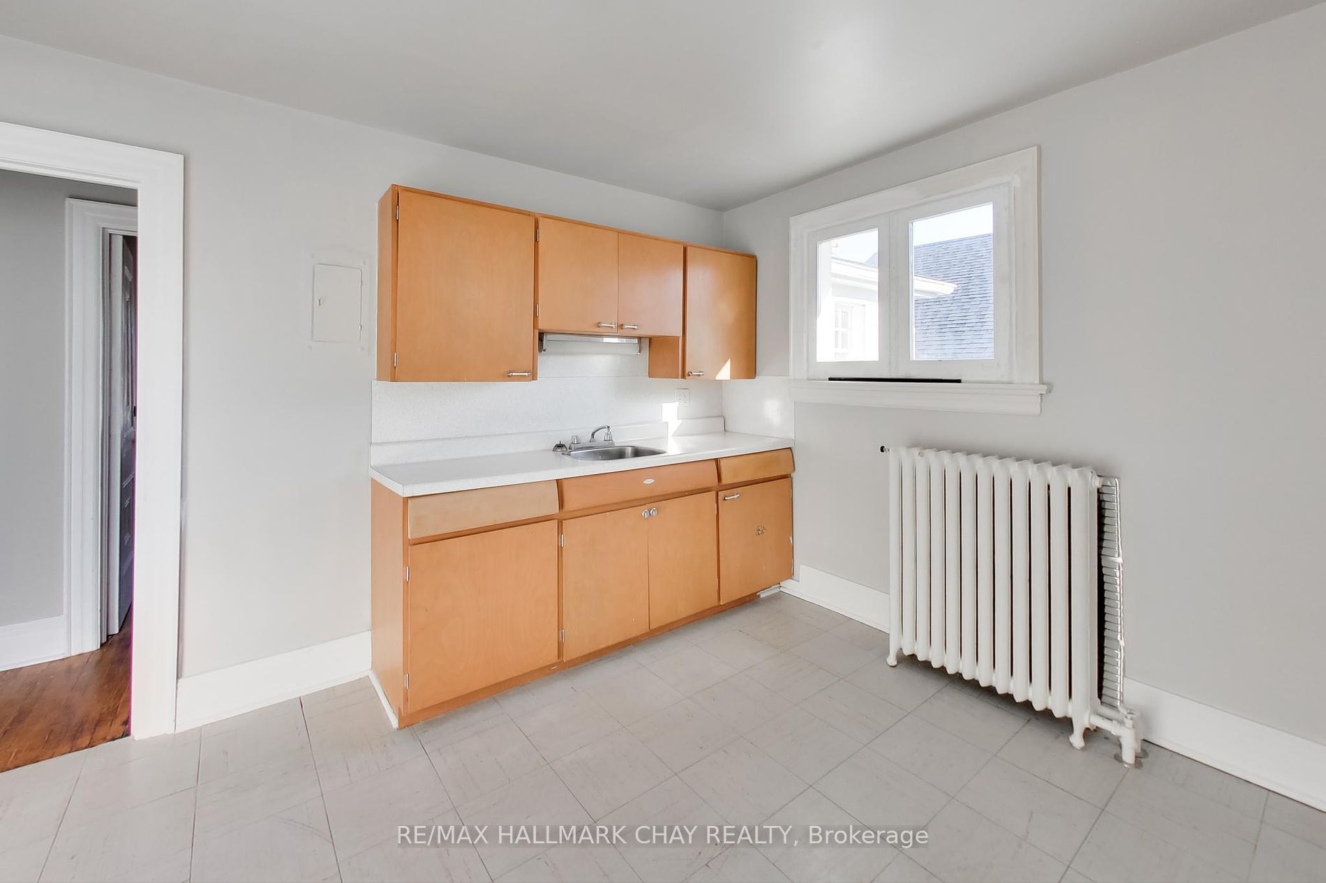 76 Toronto Street, #Upper
