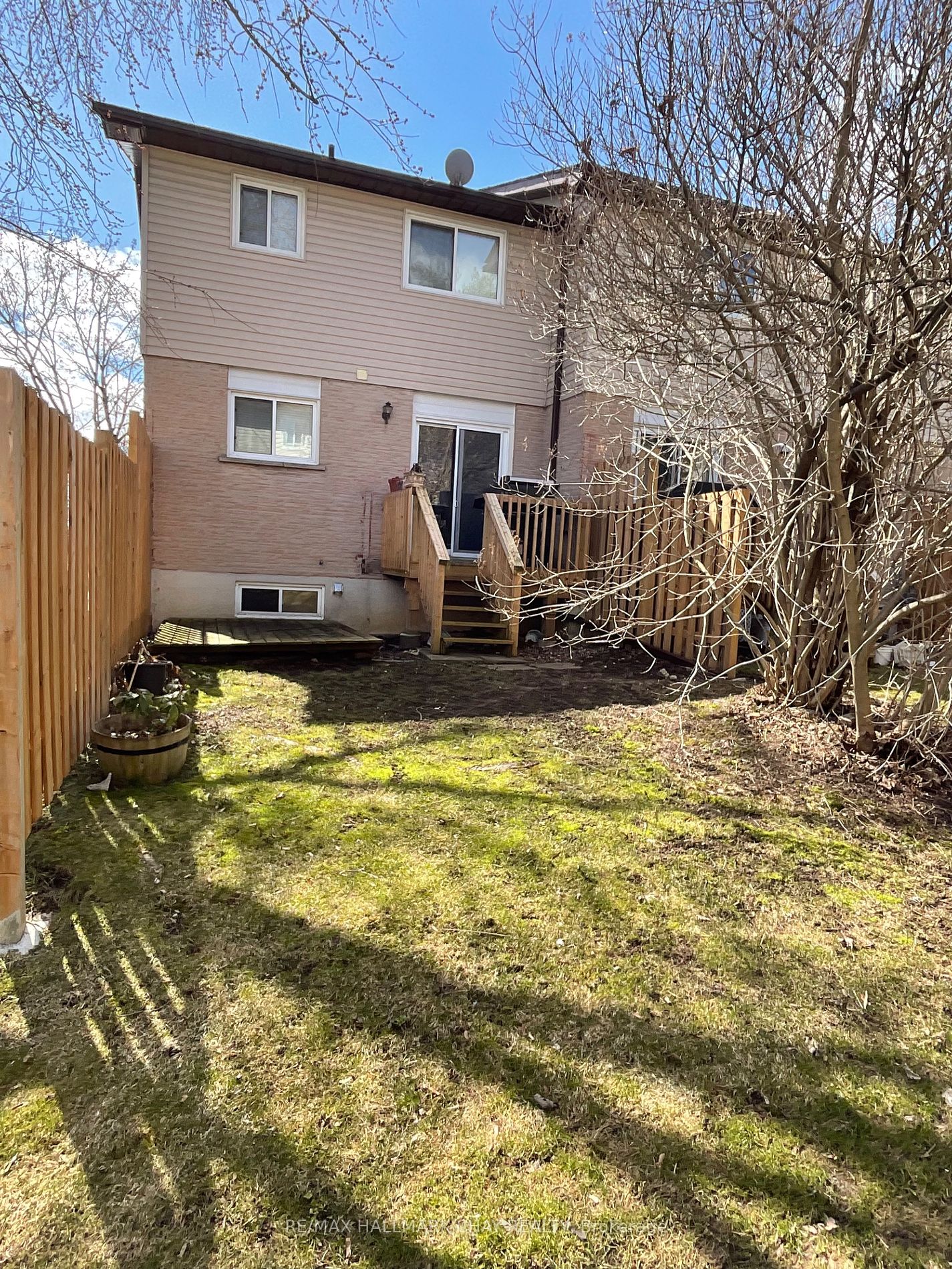 1095 Mississaga Street W, #123