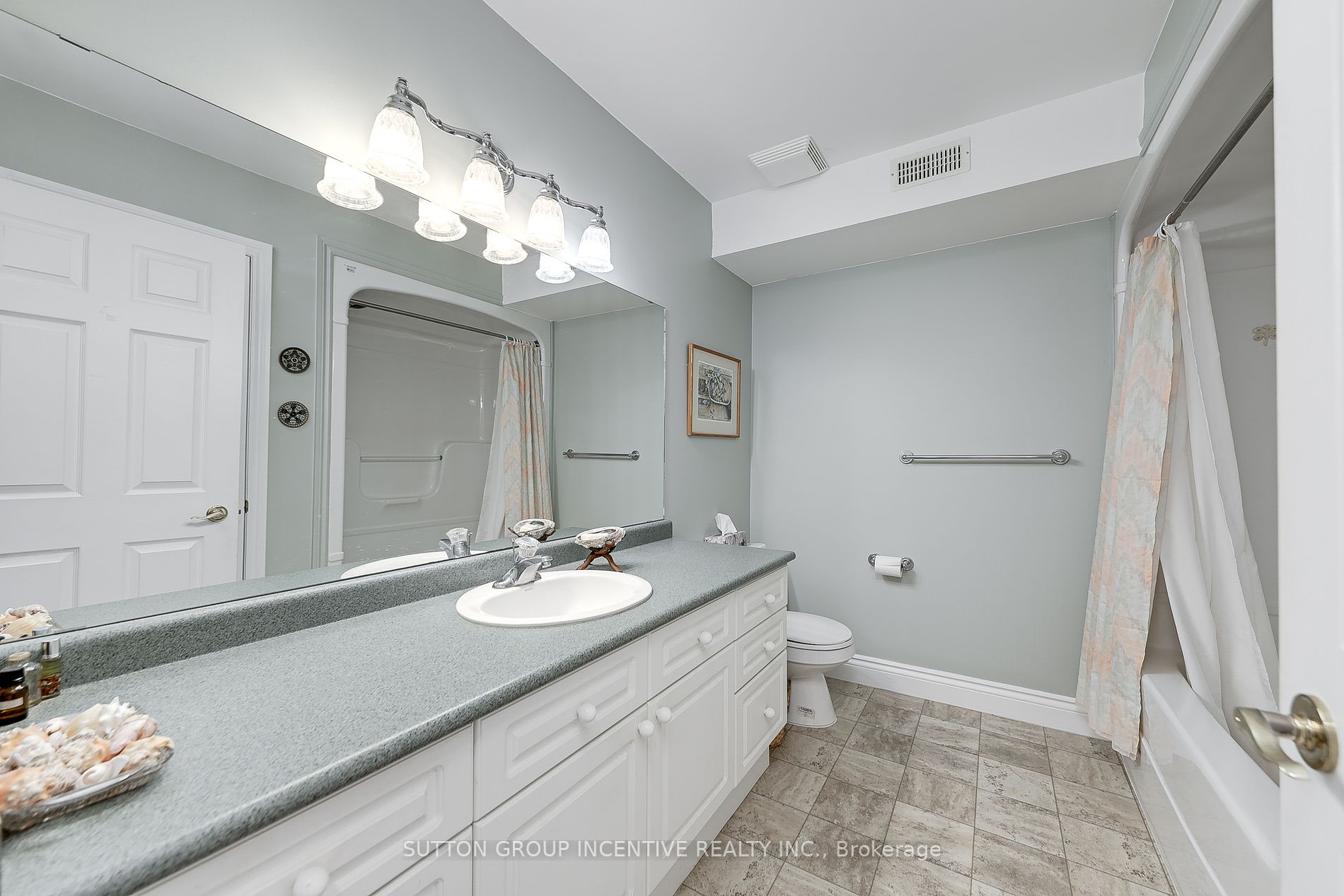 222 Steel St, #10
