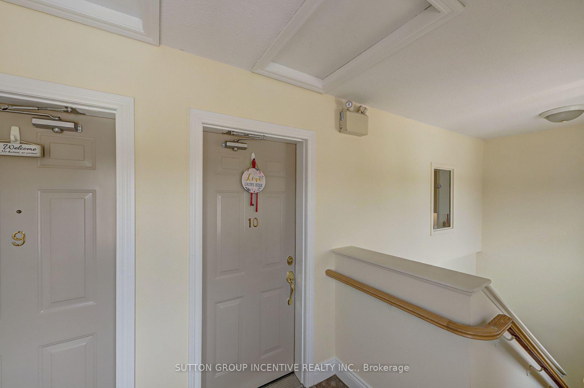 222 Steel St, #10