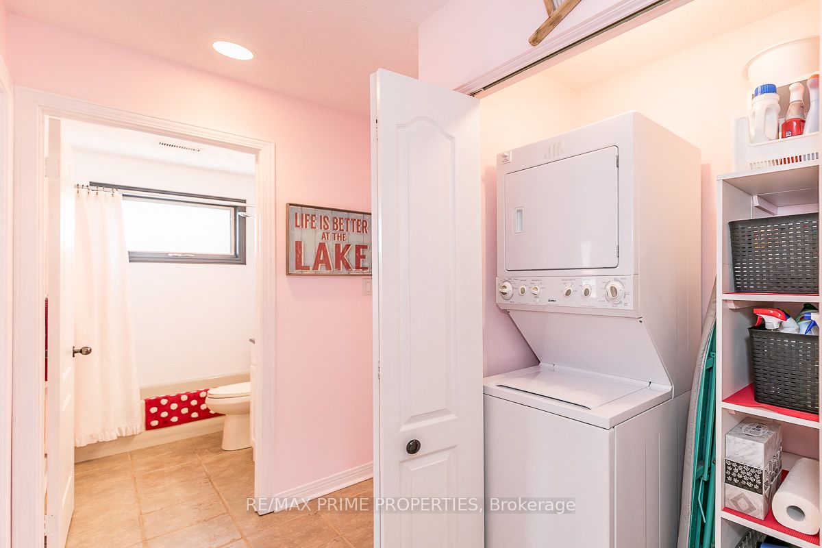 585 Atherley Road, #201