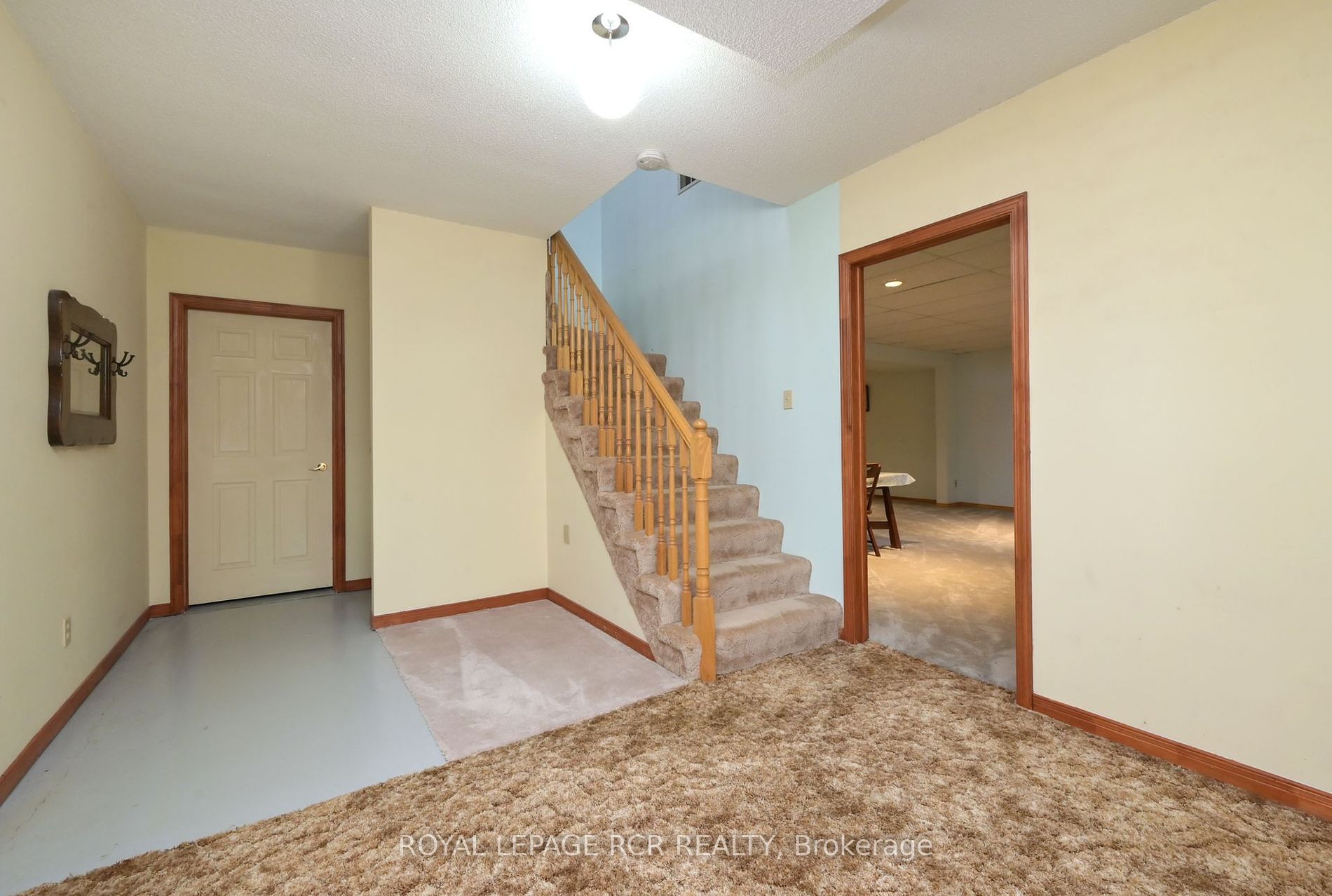 245 Penetanguishene Road N