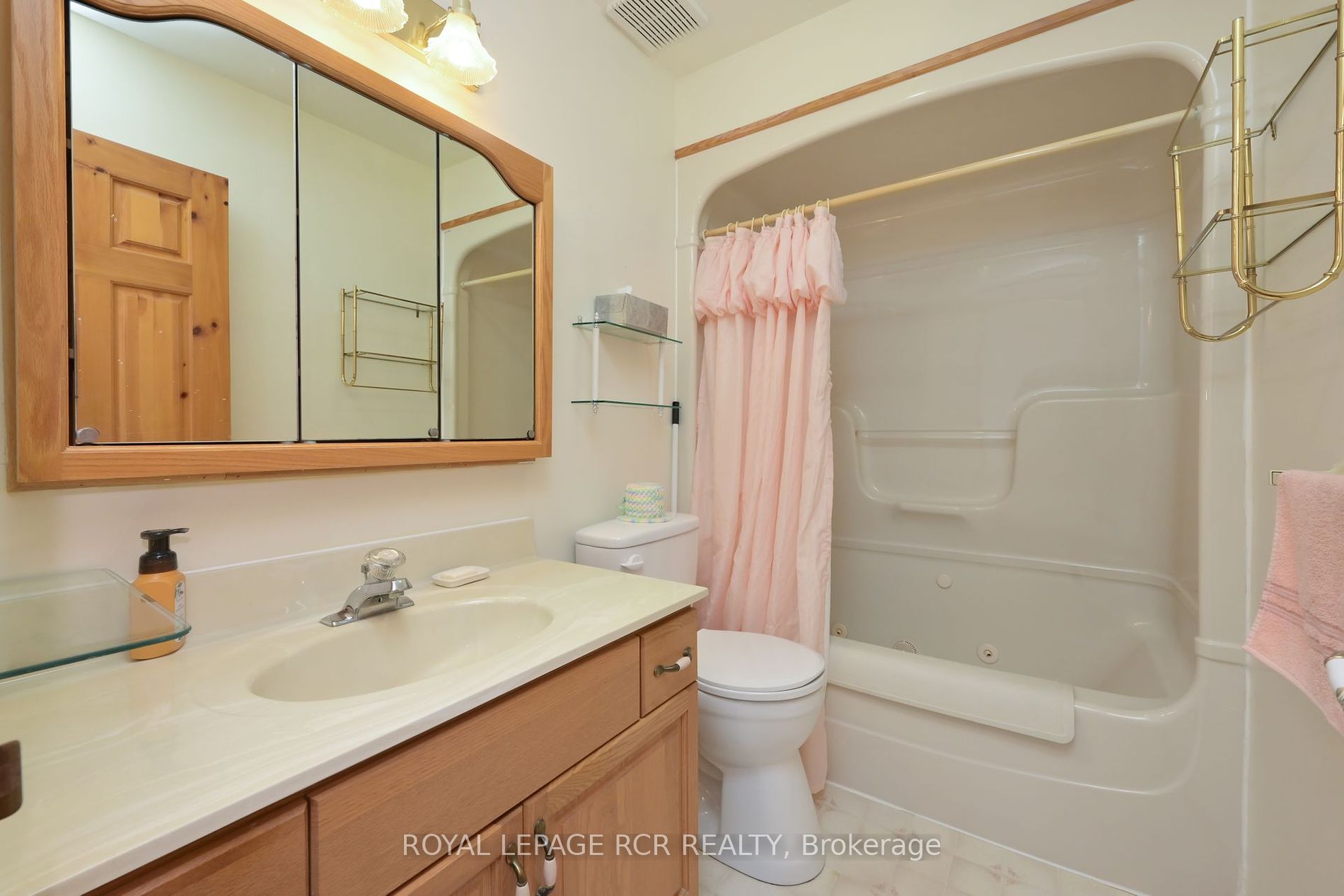 245 Penetanguishene Road N