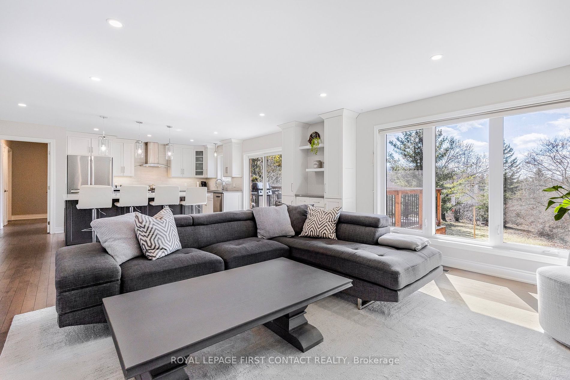 21 Idlewood Dr