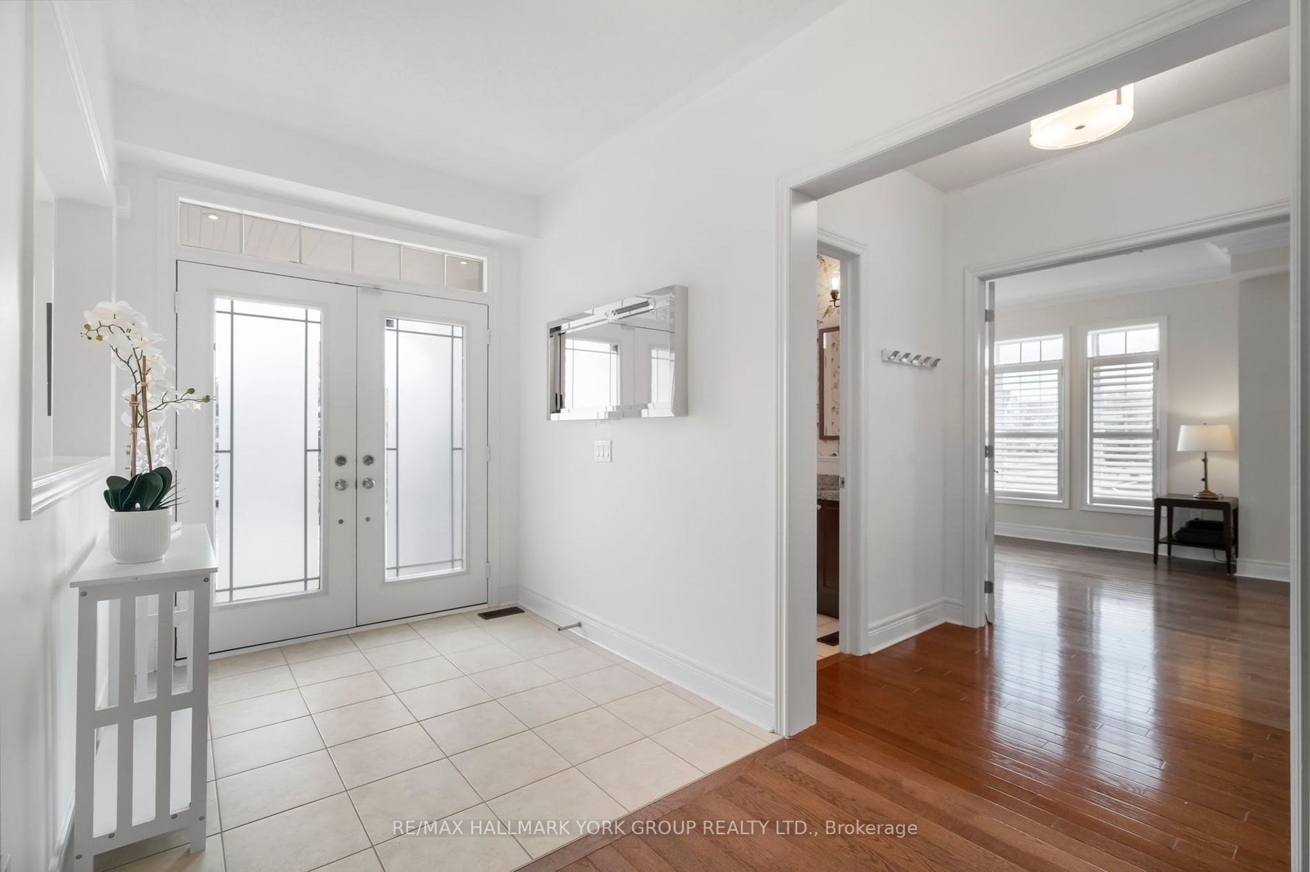 2 Turner Dr