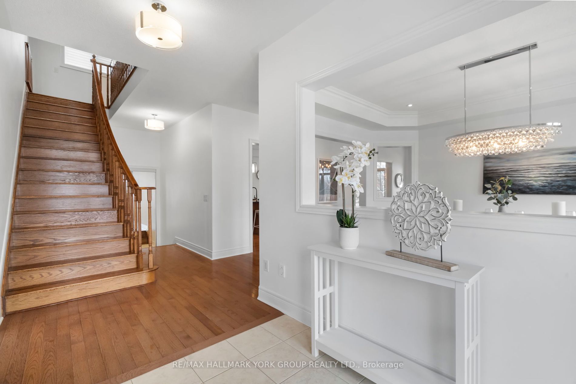 2 Turner Dr