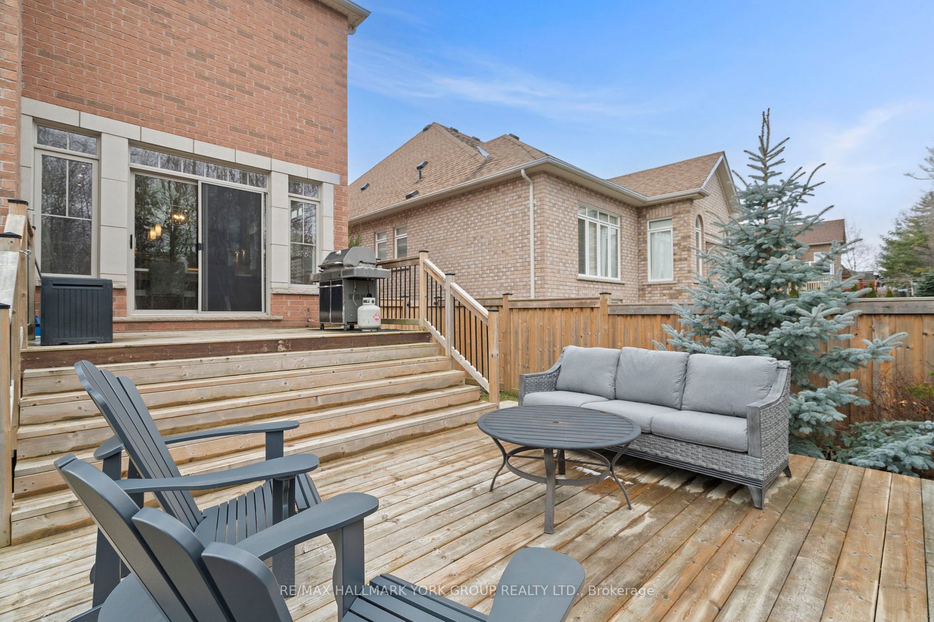 2 Turner Dr