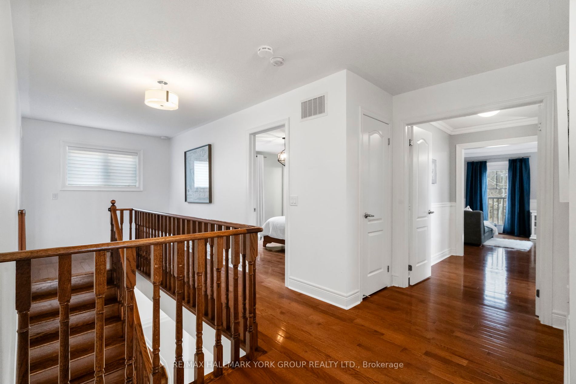 2 Turner Dr
