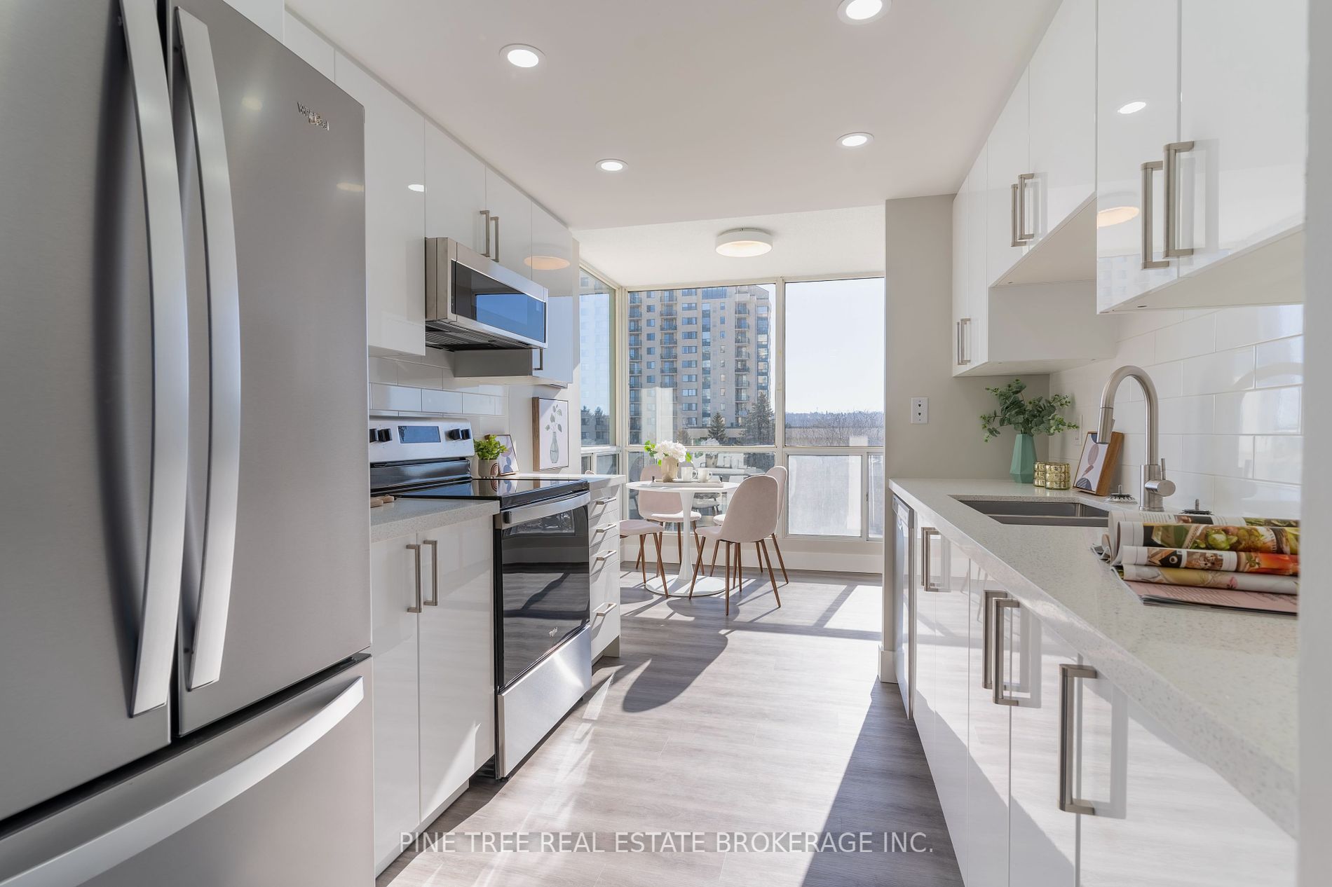 65 Ellen Street, #208