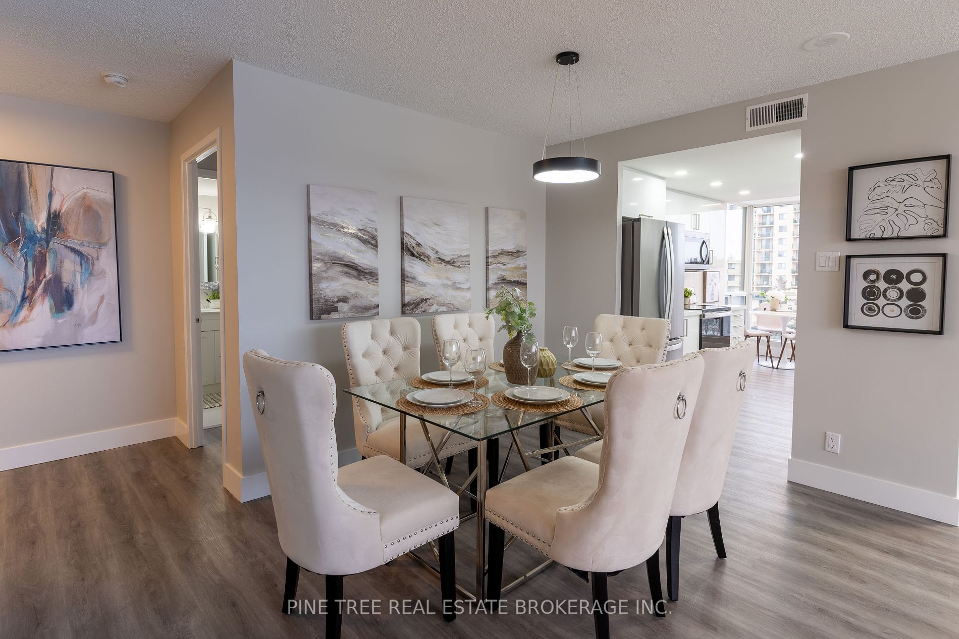 65 Ellen Street, #208