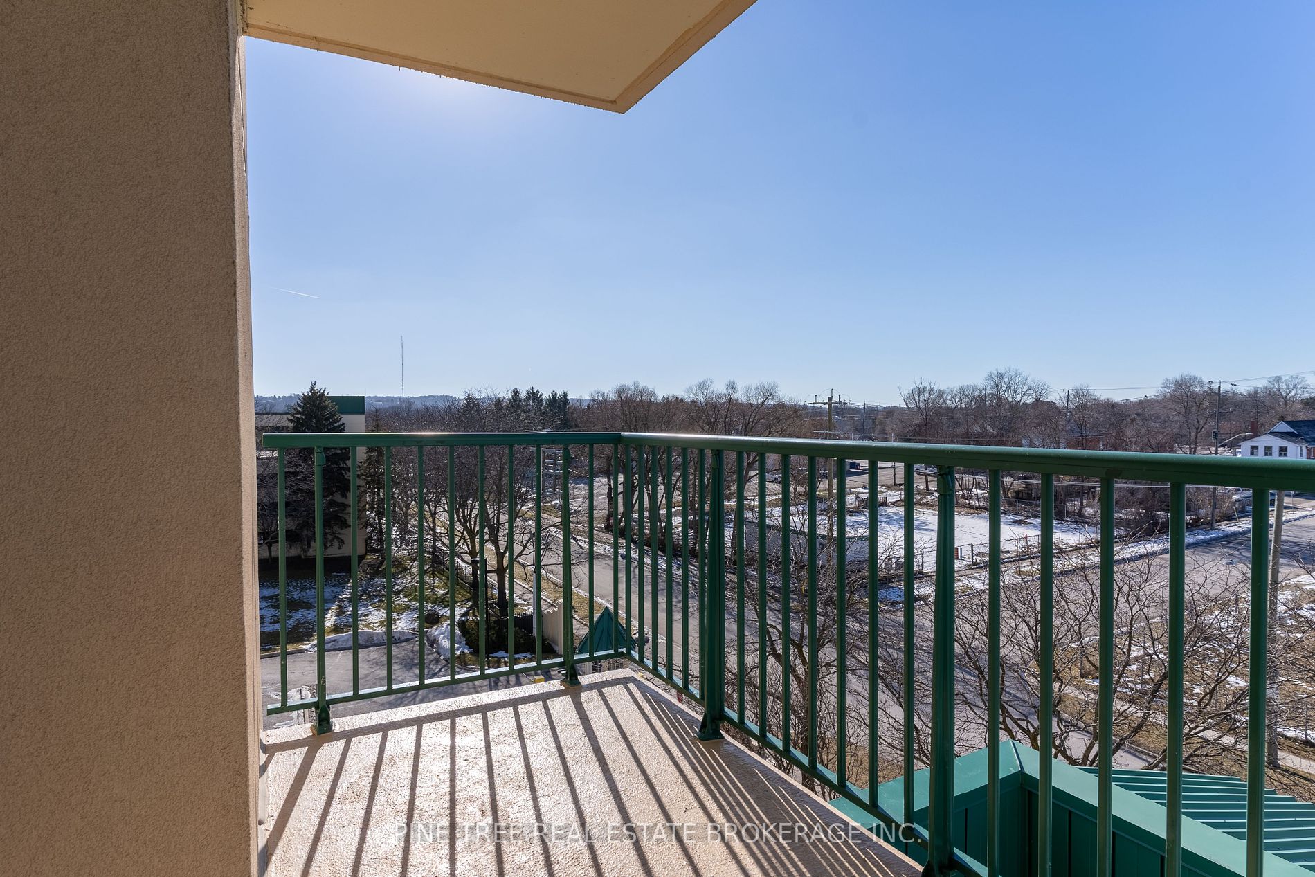 65 Ellen Street, #208
