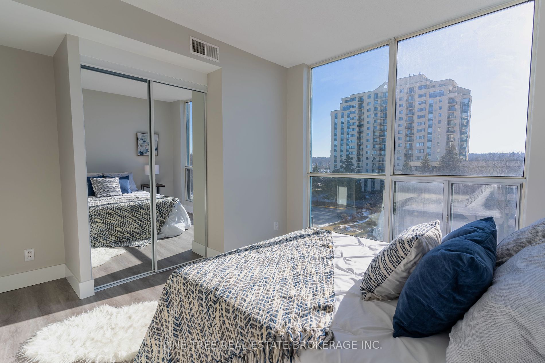 65 Ellen Street, #208