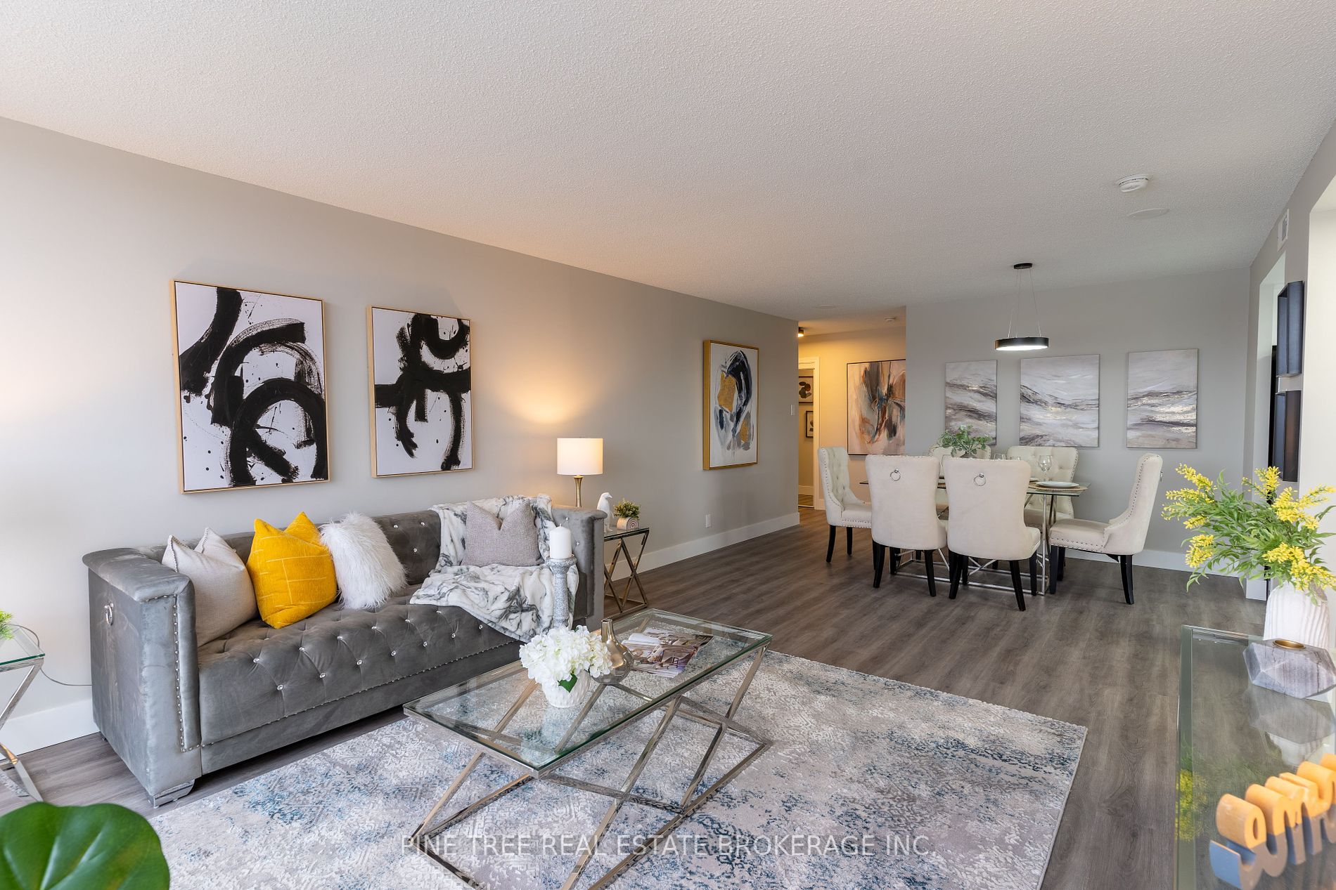 65 Ellen Street, #208