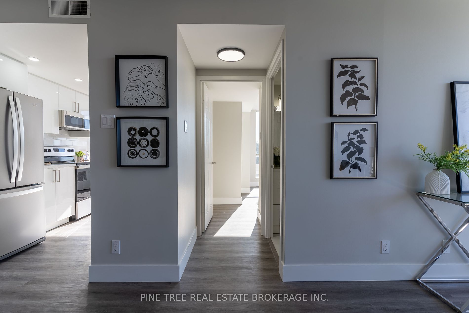65 Ellen Street, #208