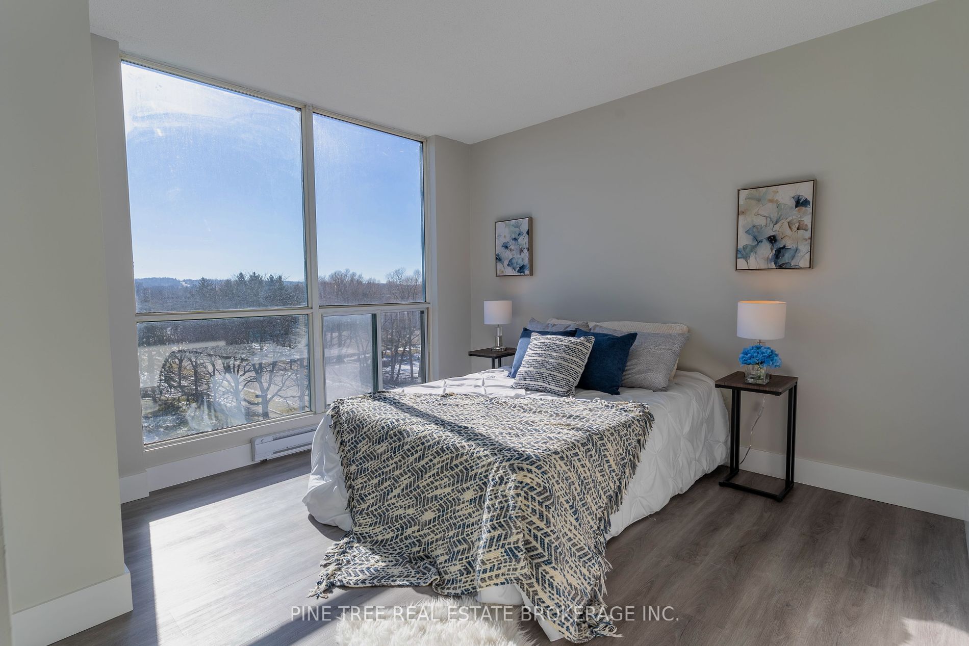 65 Ellen Street, #208