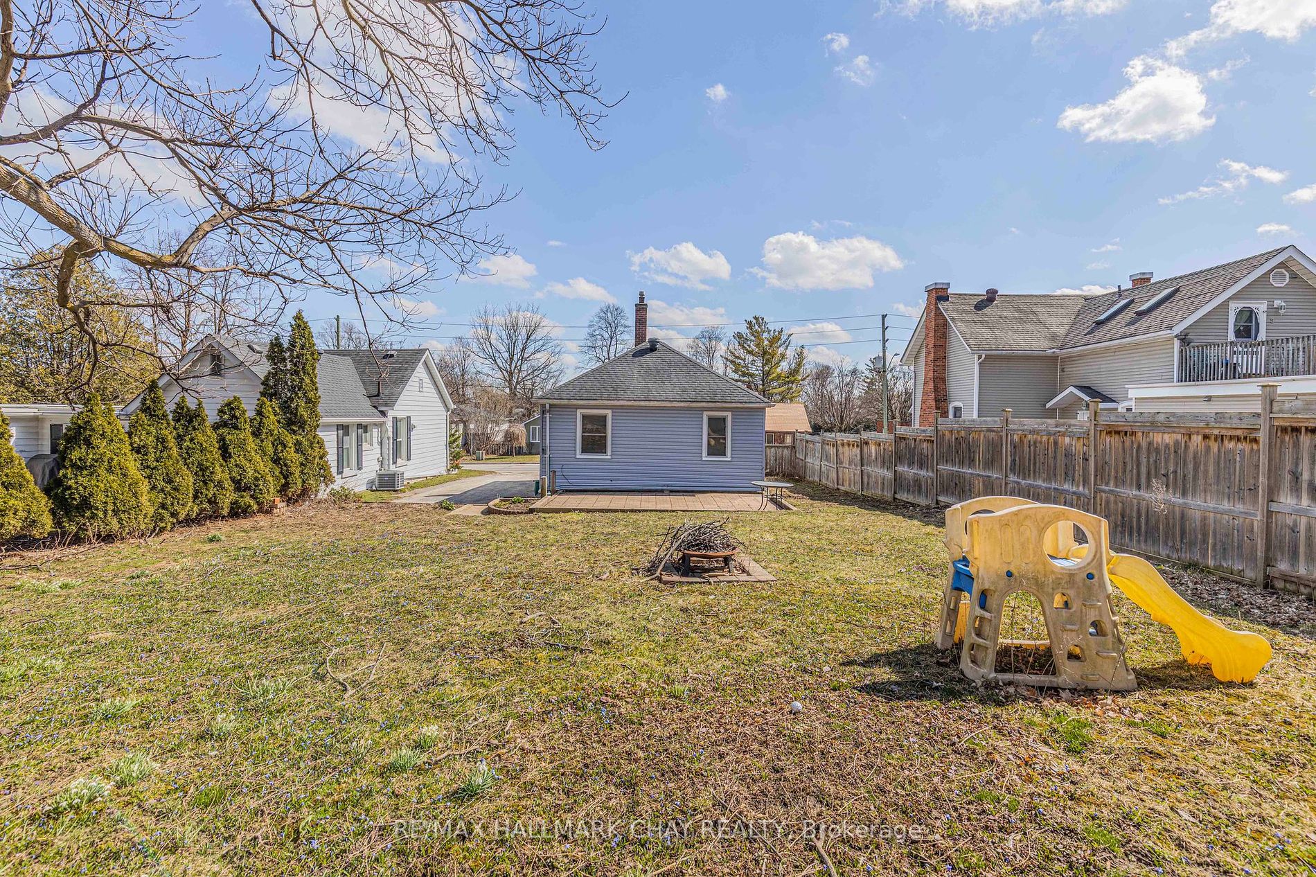 48 Grove St E, ##1 & #2