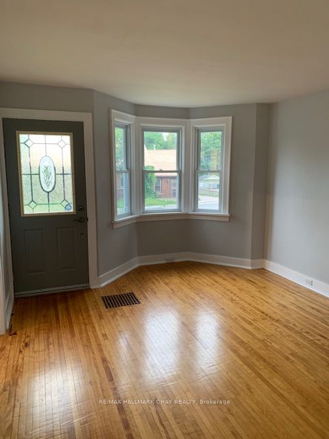 48 Grove St E, ##1 & #2