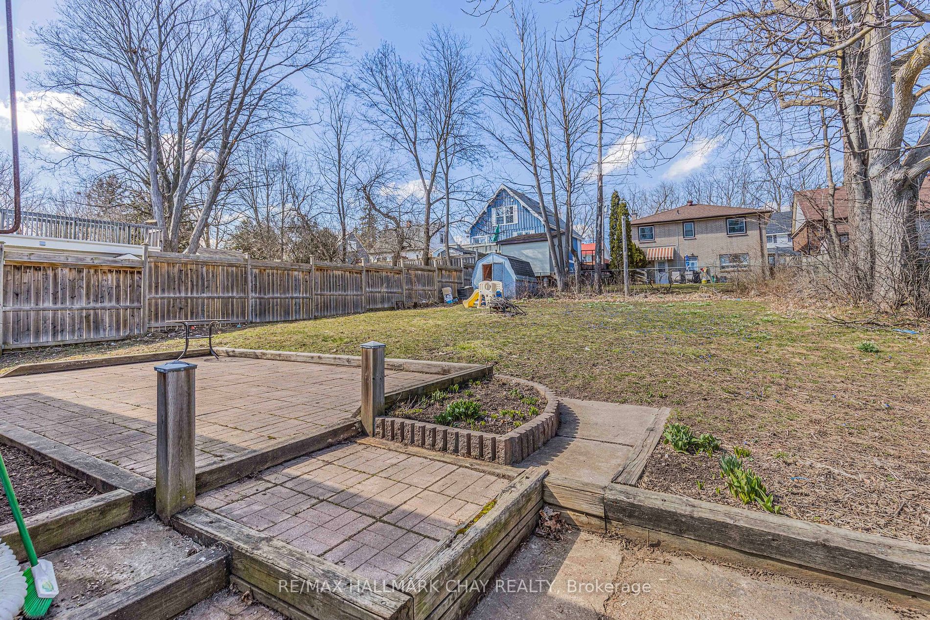 48 Grove St E, ##1 & #2
